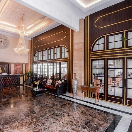 D'Senopati Malioboro Grand Hotel Yogyakarta Dış mekan fotoğraf