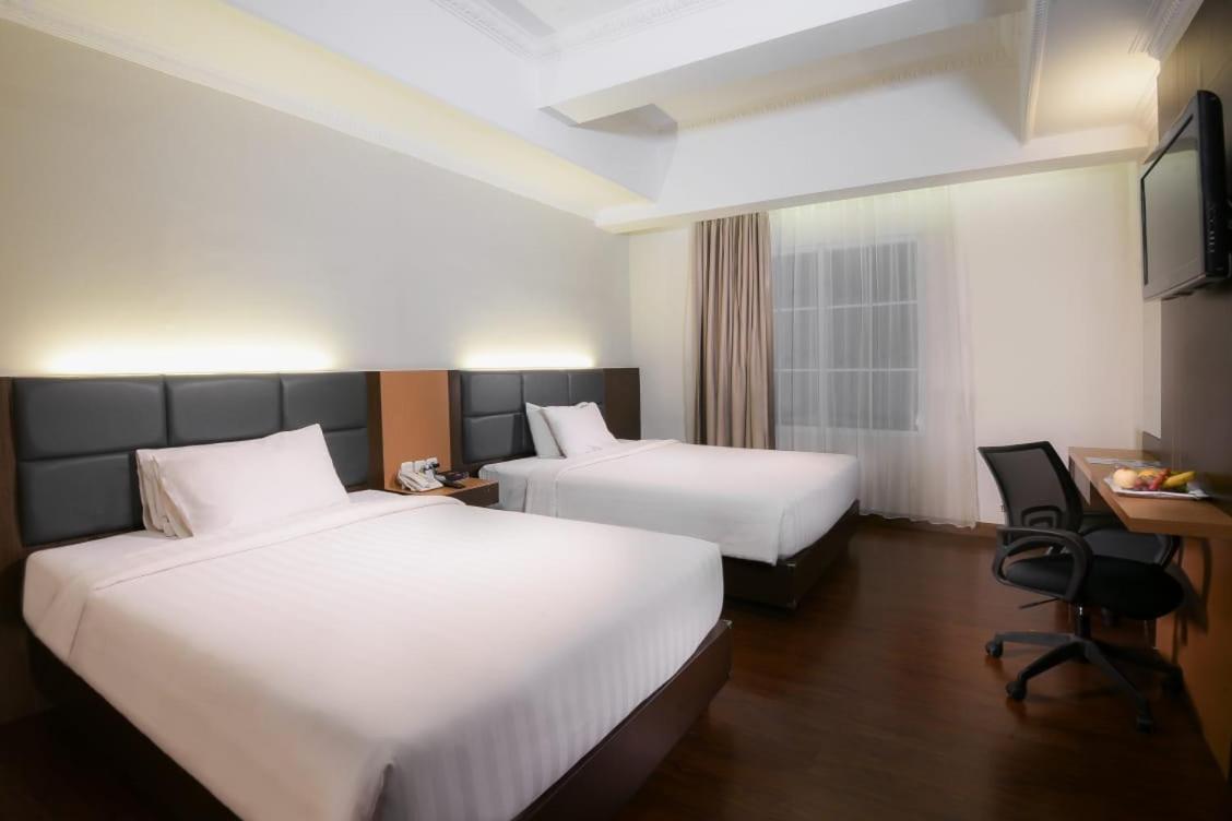 D'Senopati Malioboro Grand Hotel Yogyakarta Dış mekan fotoğraf