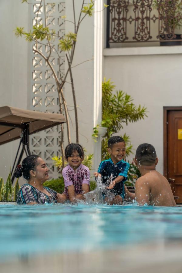 D'Senopati Malioboro Grand Hotel Yogyakarta Dış mekan fotoğraf