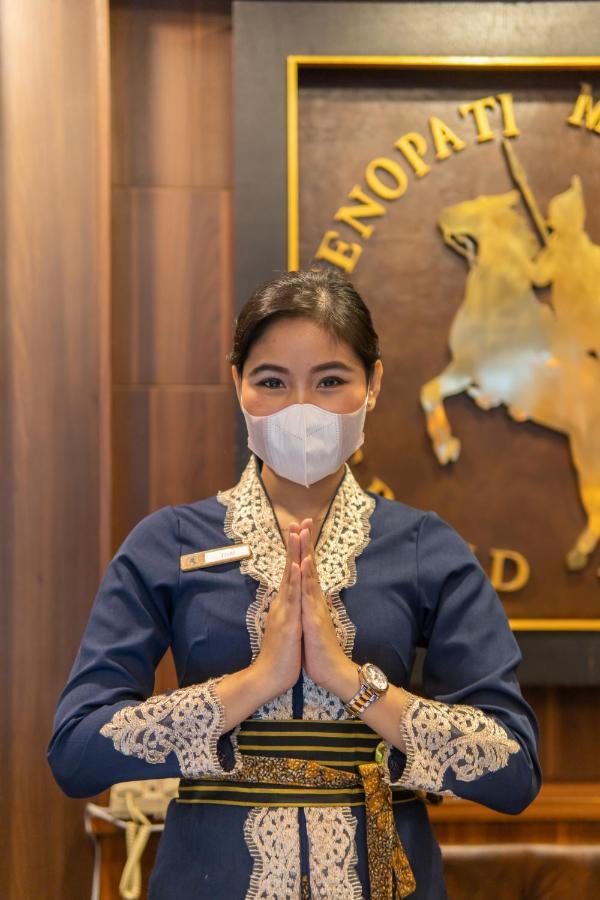 D'Senopati Malioboro Grand Hotel Yogyakarta Dış mekan fotoğraf