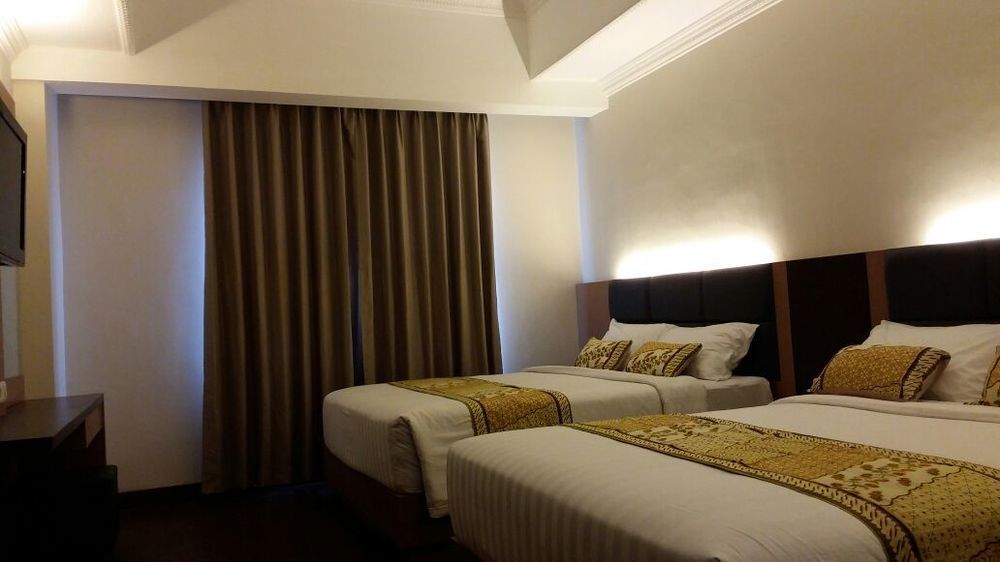 D'Senopati Malioboro Grand Hotel Yogyakarta Dış mekan fotoğraf